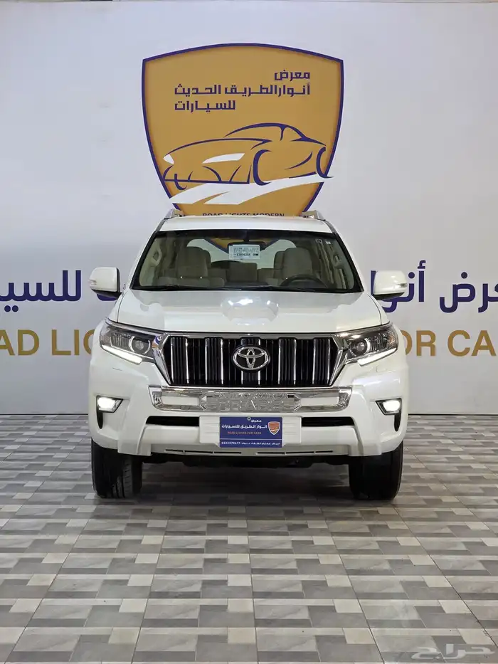 تويوتا برادو TXL 2023 مستخدم — صورة 9 من 10