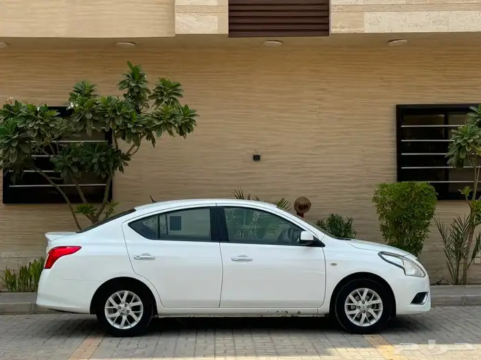 نيسان صني 2023 — صورة 2 من 13